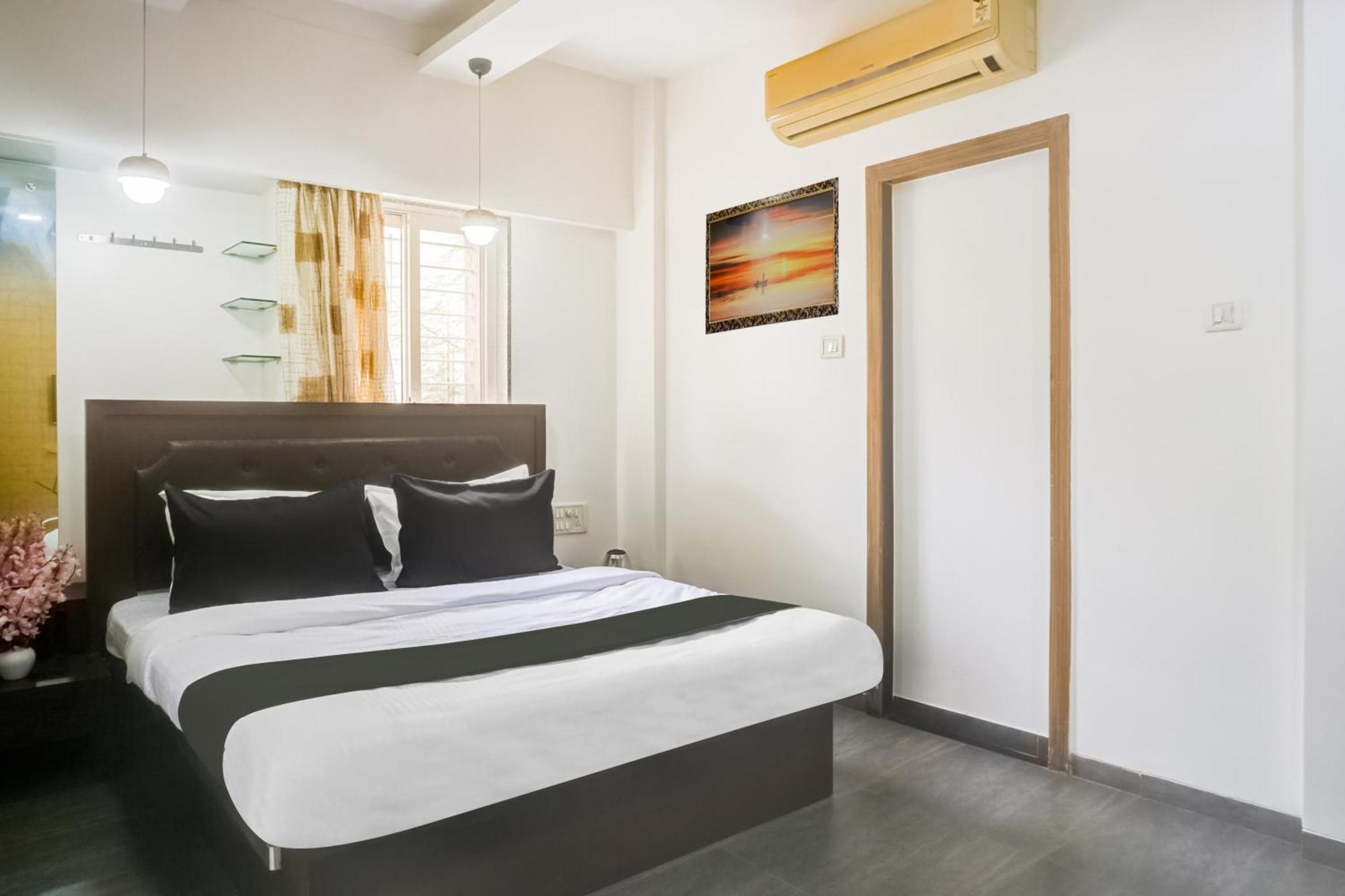 Hotel O Shree Hari ปูเน่ ภายนอก รูปภาพ